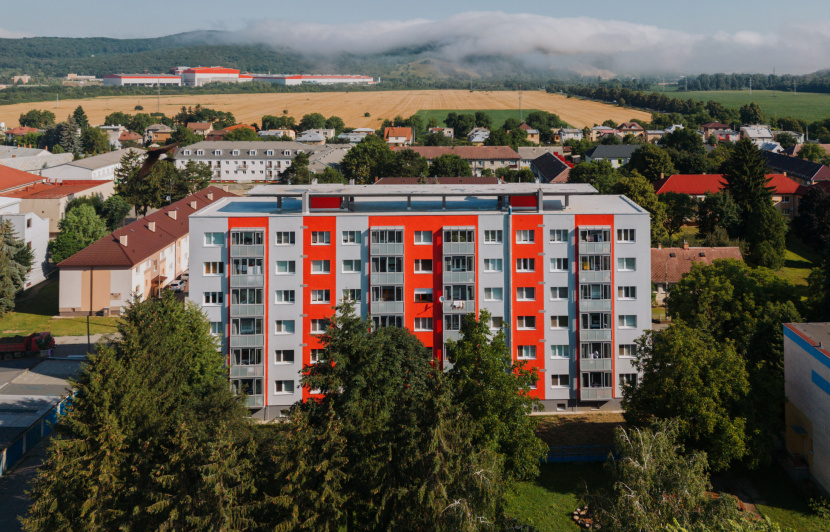 Apartment building Družstevná